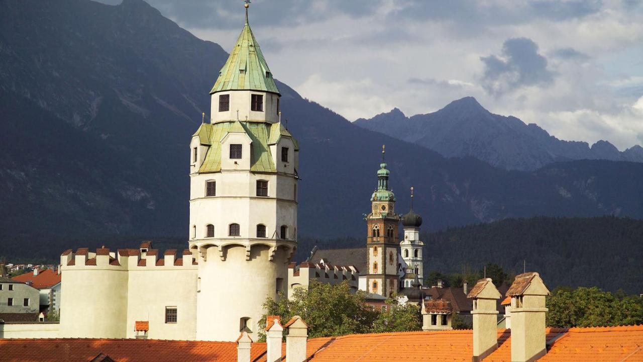 Hotel kontor Hall in Tirol Bagian luar foto